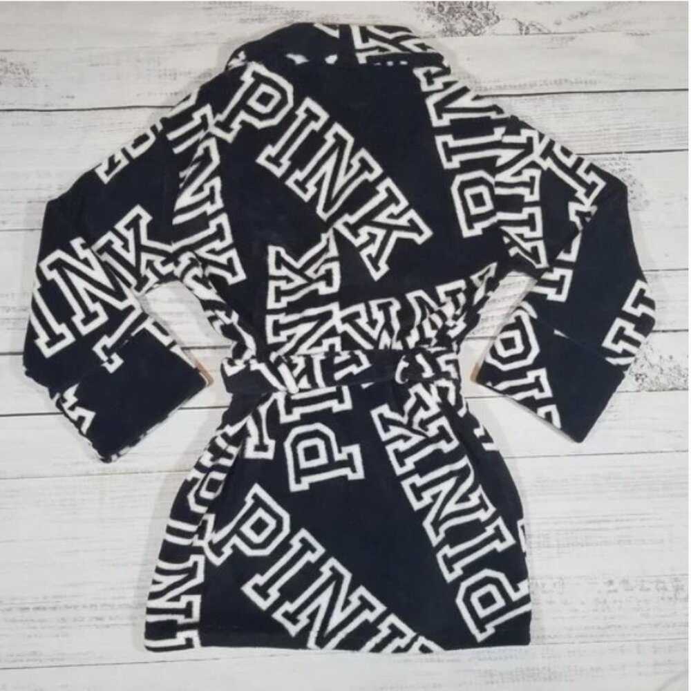 Victoria’s Secret PINK Black & White Logo Robe Size XS/S - Picture 2 of 4